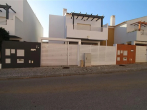 Captivating 3-bed House in Conceicao de Tavira