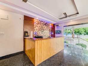 Airport Palace Hotel by OYO Rooms
