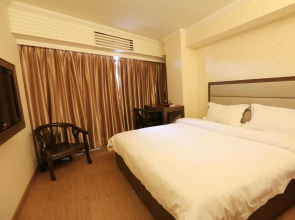 Towns Well Hotel
