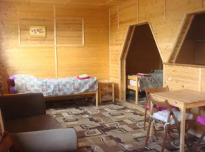 Guest house Ustujanin & pomor