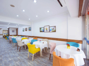 Infinity City Hotel