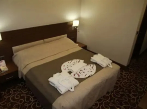 Büyük Urartu Otel