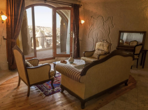 Arif Cave Hotel