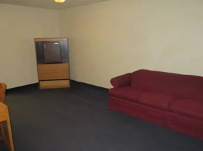 Garden Inn Suites