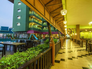 Phuphaya Resort Pattaya