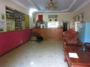 Happy Hippies Hostel