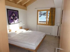 Bella Vista Mönch 12