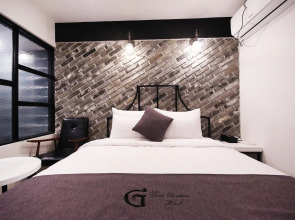 Gray Motel