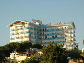 Arora Hotel