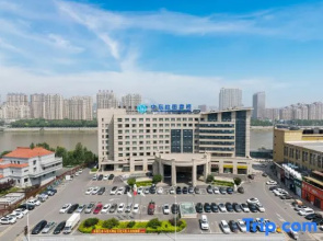 Zhongdong Latour Morgan Hotel（ZHONGDONG NEW WORLD LIVING MALL）
