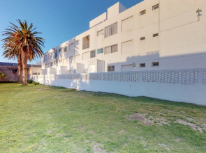 Apartamento con patio interior - Puerto Alerces