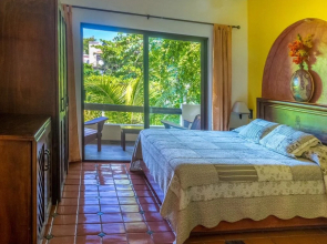 Casa Dos Papagayos