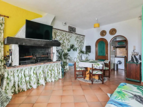 Studio avec vue sur la mer piscine interieure et terrasse a Menton a 4 km de la plage