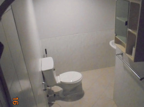 Robin’s Nest Guesthouse & Restaurant