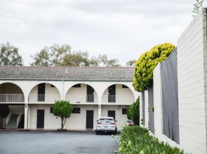Harriet House Tumut