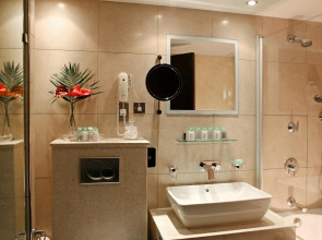 Aquamare Beach Hotel & Spa