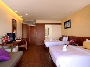 Отель Karon Phunaka Resort & Spa