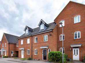 Brightleap Apartments - Hopton House
