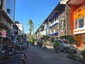 dBeds Kuta Beach