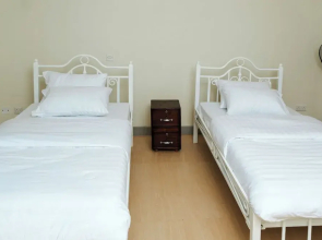 Kandez Holiday Home