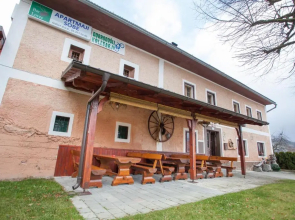 Apartments Bar Lovec