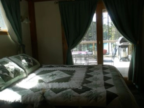 Deep Cove - Two Bedroom Home