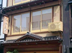 Mitsuwa Ryokan