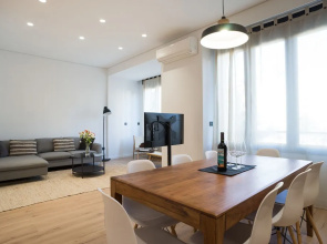001 / Cantabric Plaza, Near La Zurriola Beach - Apartment for 8 People in San Sebastián