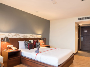 Grand Jomtien Palace Hotel