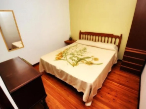 Ferienwohnung für 2 Personen 1 Kind ca 30 m in Vercana, Comer See Nordufer Comer See