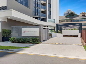 Luxury 2 Bedroom Apartment