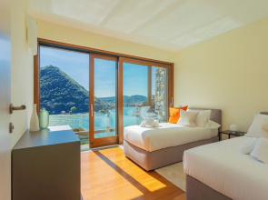 Villa Infinity by Rent all Como