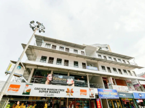 OYO 23106 Vattekad Tourist Home