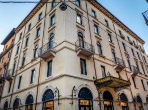 Boutique hotel touring