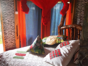 Songota Falls Lodge