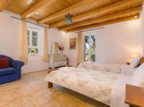 Stone Villa Louiza