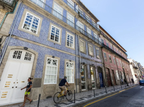 Tripas-Coração, Rosário Apartments