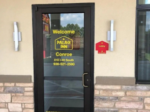 Palace Inn Conroe