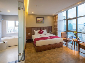 Crystal Hotel Da Nang