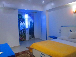 Moon Valley Apartments