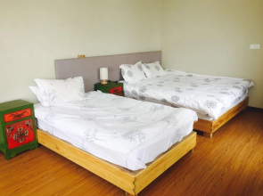 Fengma Feiyang Hostel