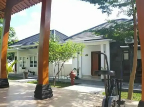 Lodji Puruhita Homestay Syariah