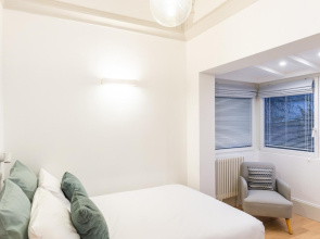 Cozy Studio in Chiaia District by Wonderful Italy