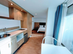 Viaggio Teleport Suites