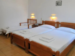 Loutrou Bungalows Hotel