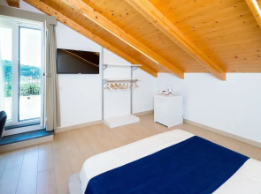 Eterea Charming Suites