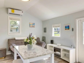 Ocala Tiny Home on 10-acre Farm Near Wec!