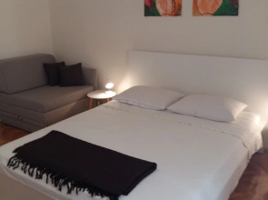 Spacious Room Near Beach,w. Private Bathroom