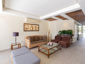 Spacious 3BR Penthouse | Private Jacuzzi & Rooftop | Security | WiFi | Best Amenities | GYM