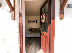 Chalk Cottage